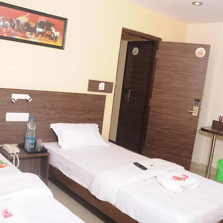 Orange Inn, Manapakkam-3